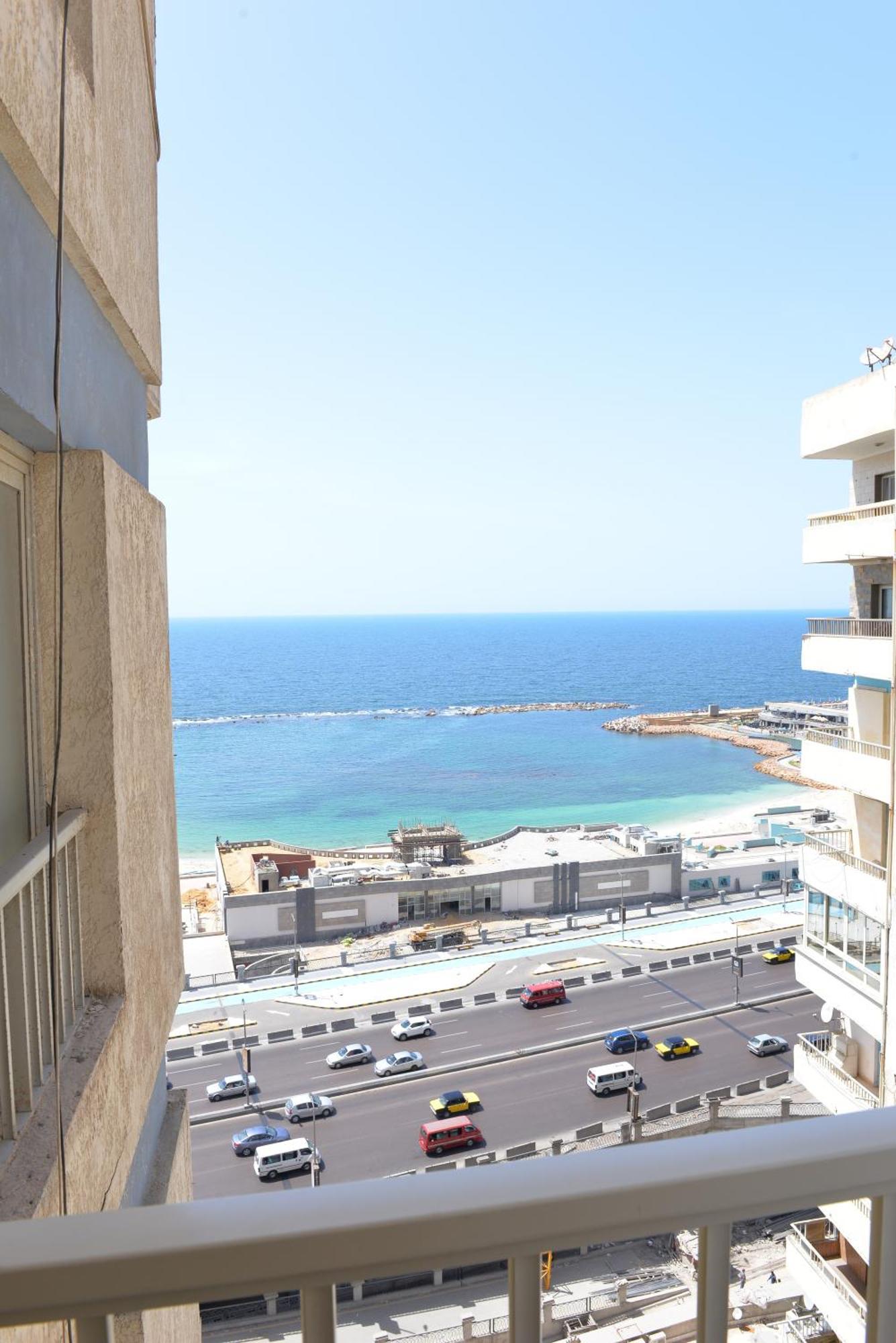 City Square Bay View Александрия Екстериор снимка